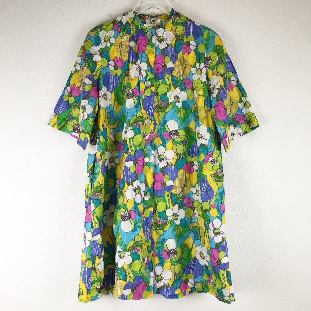 Vintage 60s 70s Vibrant Floral Lightweight Housecoat Puffy Pockets Made in Japan